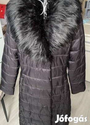 Új karcsúsított, prémes kabát 44-es