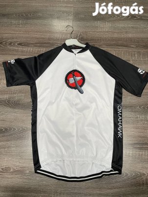 Új kerékpáros mez 