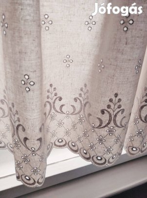 Új készre varrt gyönyörű 60x200 méretű függöny