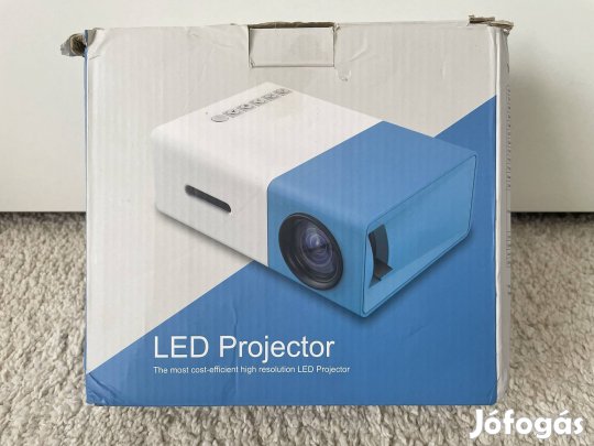 Új kisméretű projektor kompletten