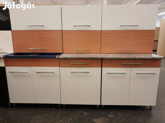 Új konyhabútor áron alul, akár bontva is (AJ174)