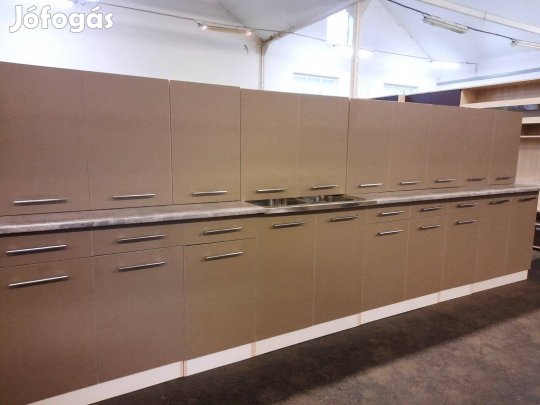 Új konyhabútor áron alul, akár bontva is (AN175)