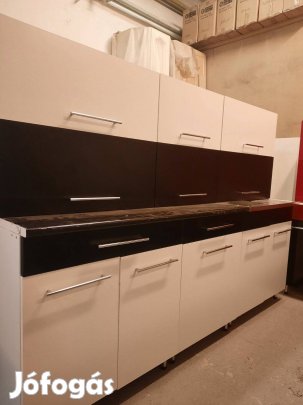 Új konyhabútor áron alul, akár bontva is (AN185)