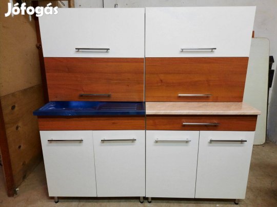 Új konyhabútor áron alul, akár bontva is (AR181)