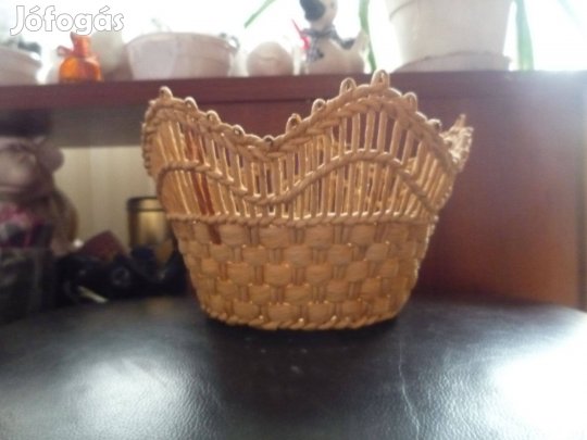 Új kukorica csuhéból készített tartók függő kosarak egységáron