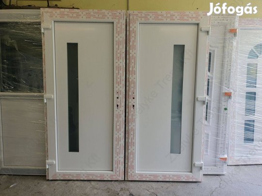 Új kültéri bejárati ajtó Ingyen Szállítva 98X208 CM