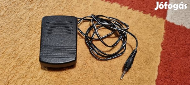 Új lábkapcsoló jack csatlakozóval