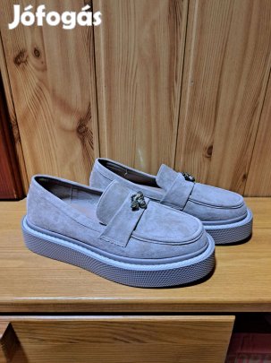 Új loafer félcipő