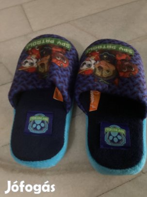 Új mancs őrjárat papucs eladó