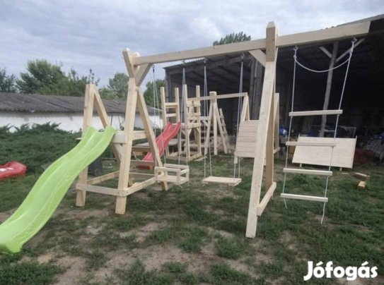 Új masszív fenyő játszótér, játszóvár ( hintákkal, csúszdával )