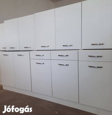 Új matt fehér konyhabútor (AN139)