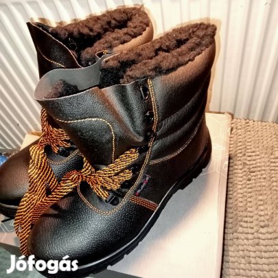Új meleg bélelt vízálló bakancs 42