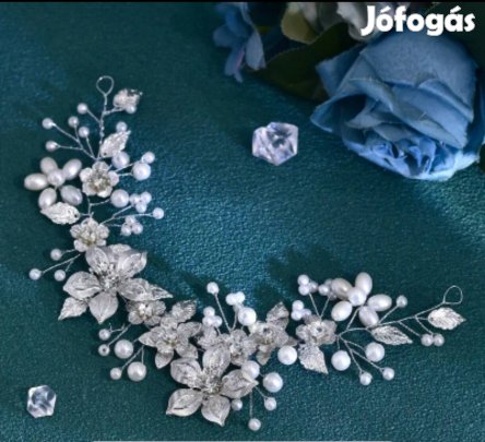 Új menyasszonyi hajdísz