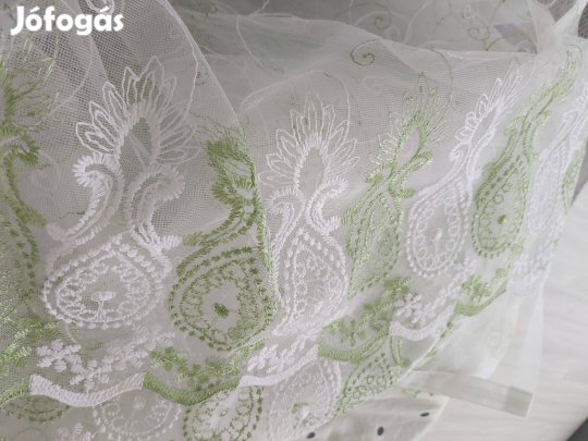 Új mintás függöny készre varrva