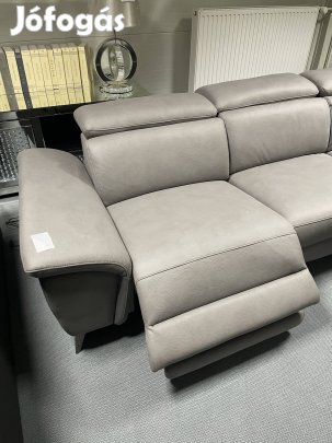 Új modern, minimal mozi, relax funkció, verhetetlen ár