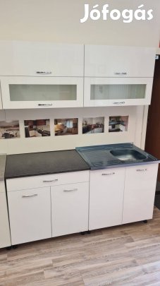 Új modern konyhabútor 160 cm