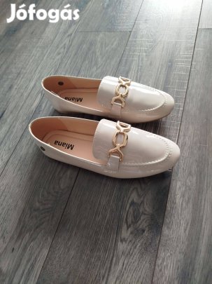 Új női Miana cipő