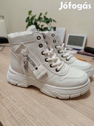 Új női hótaposó 37-es