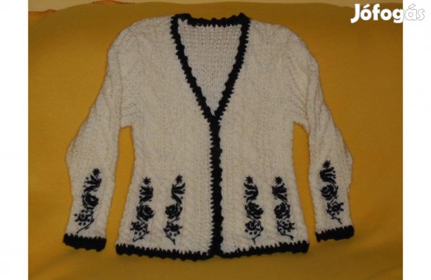 Új női kardigán - csodaszép, fehér, kötött, hímzett díszes. M - es