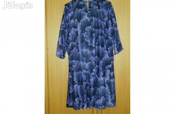 Új női ruha, kétrészes, sötétlila, bő, telemintás. Kb: L-XL
