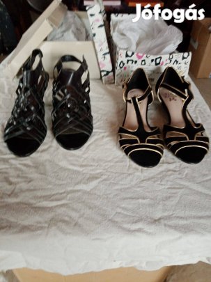 Új női szandálok