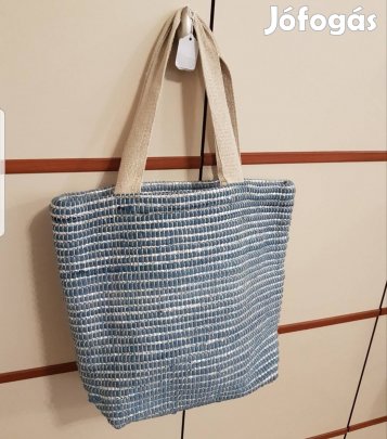 Új női táska