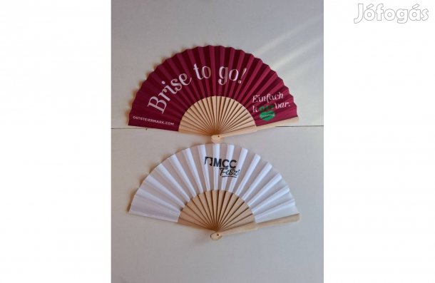 Új összecsukható kézi legyező fa vázzal 23 cm darabár