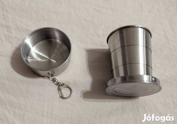 Új összecsukható pohár, jól záró tetővel, rozsamentes acél