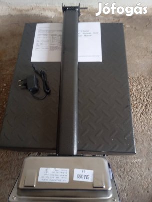 Új oszlopos digitális mérleg (350 kg-ig) dobozában