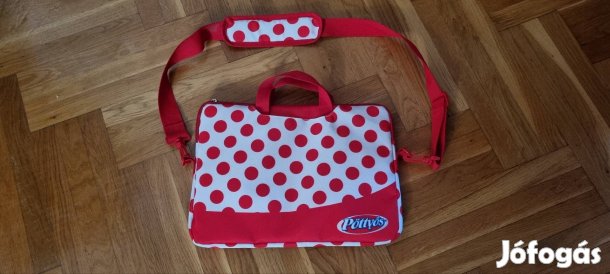 Új piros pöttyös táska
