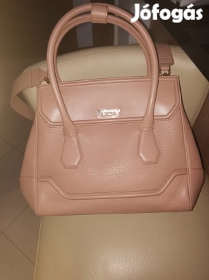 Új púderszínű bőr táska