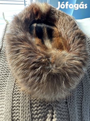 Új róka szőrmesapka, selyem béléssel eladó Budán! 