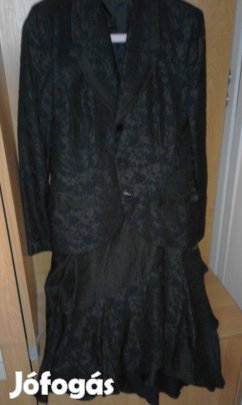 Új szép női kosztüm