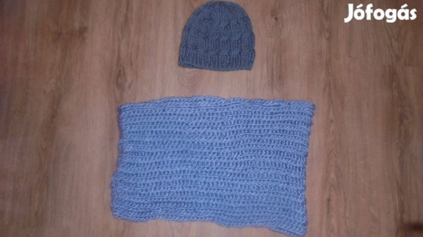 Új szürke kötött sapka vagy női csősál körsál sál