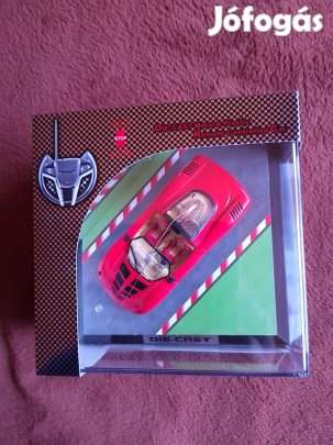 Új távirányítós kisautó!