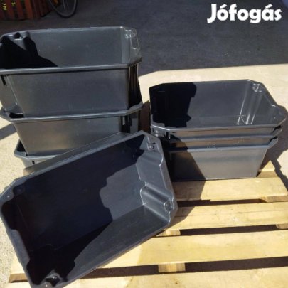 Új tejipari láda szőlős szőlő cefre mezőgazdasági tároló böllér teli