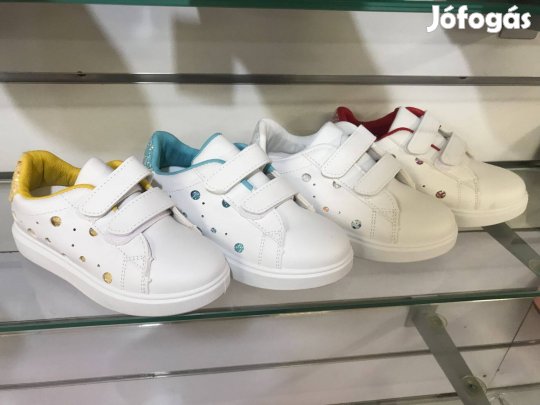 Új tépőzáras fehér kislány utcai cipő 24-29!