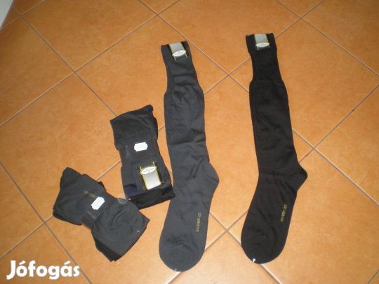 Új térdig érő zokni 43-as 44-es 100% pamutból ár/db