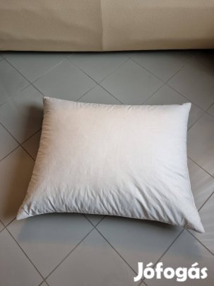 Új toll párnák
