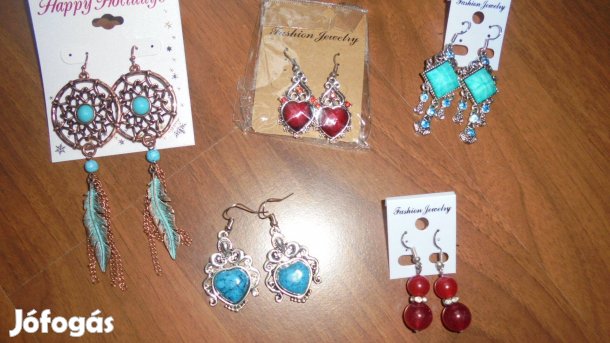 Új türkiz piros vagy kék köves bizsu fülbevaló - többféle - álomcsapda