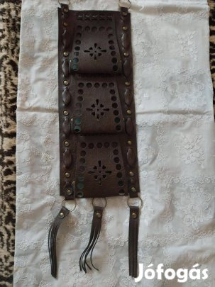 Új újság-, vagy levéltartó