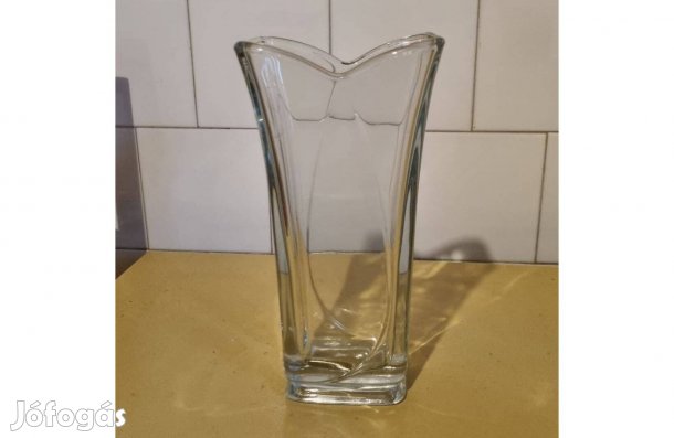 Új üveg váza