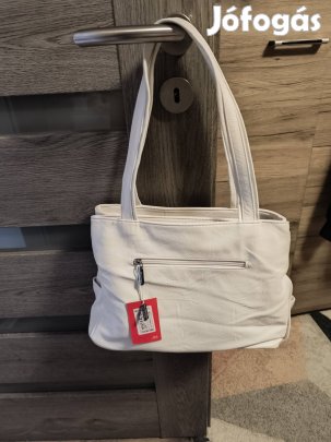 Új válltáska 