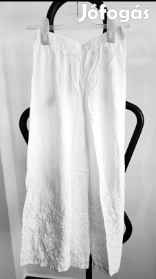 Új világoskék virág mintás hímzésekkel díszített indiai ruha szett 