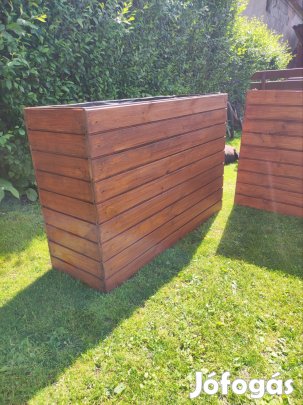 Új virágláda magaságyás 