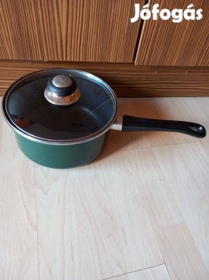 Új zománcozott nyeles lábos fedővel