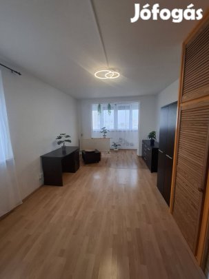 Újkertben 62 nm-es 2 szobás lakás