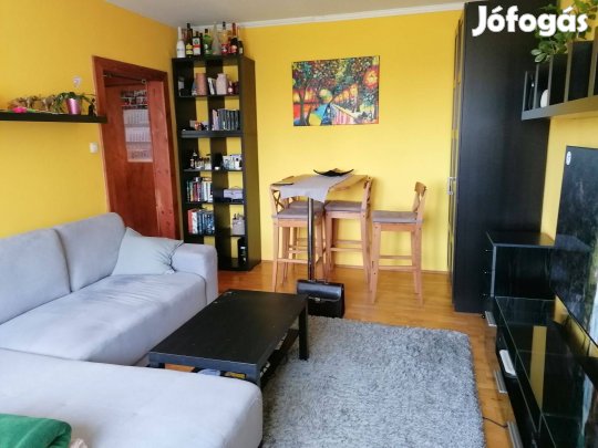 Újpalotán 35 m-es, 1+1 szobás lakás