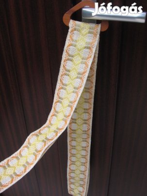 Újságtartó pánt, új