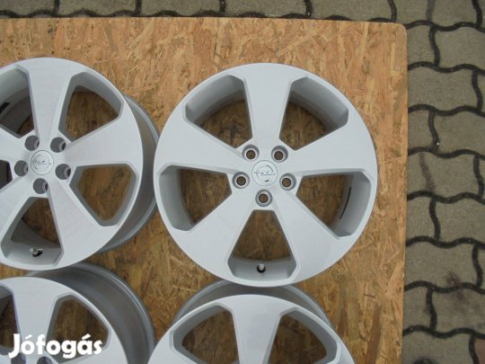 Újsszerű gyári 5 x 105-ös alufelni + T.P.M.S eladó